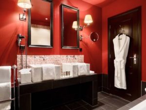 Hotel des indes - bathroom